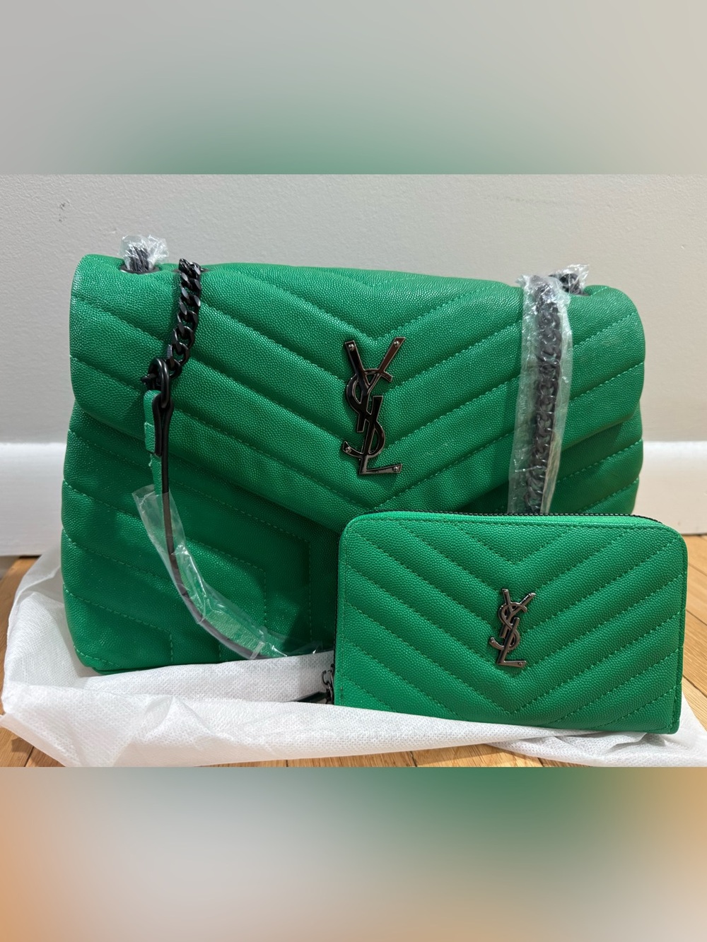 Saint Laurent Kelly Green Quilted Chevron Shoulder Bag with Wallet